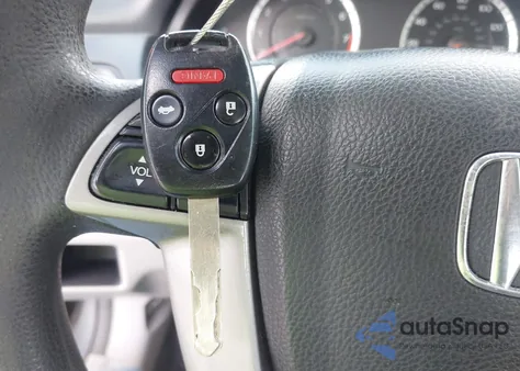 2012 Honda Accord 2.4 Lx from USA, damaged, VIN 1HGCP2E31CA097992